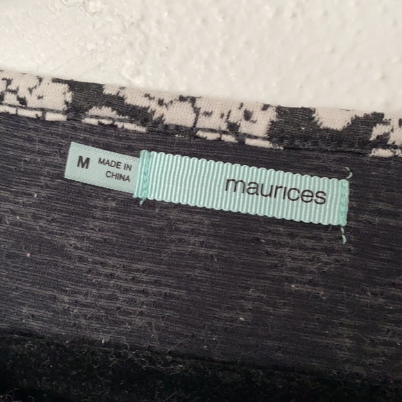 Maurice’s Black and White Floral Peplum Top - Picture 4 of 8